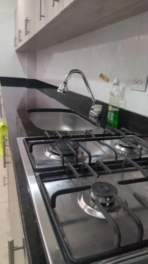 ميديلين Hola! Hotel Laureles