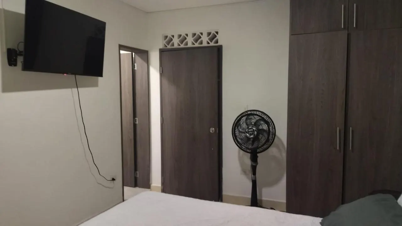 Hola! Hotel Laureles Medellín 5*,  Kolumbia